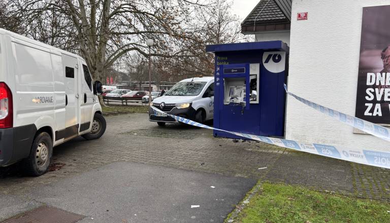 NLB z odzivom na pobudo za ponovno namestitev bankomata: »Razumemo stisko lokalnega okolja in želimo poudariti ...«