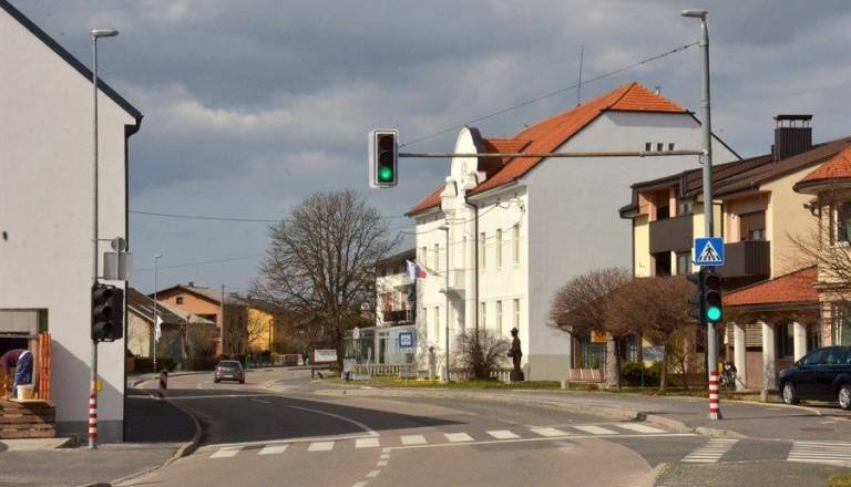 Še v eni pomurski občini pristopili k izgradnji optike. V katerih krajih, kdaj in na kakšen način?