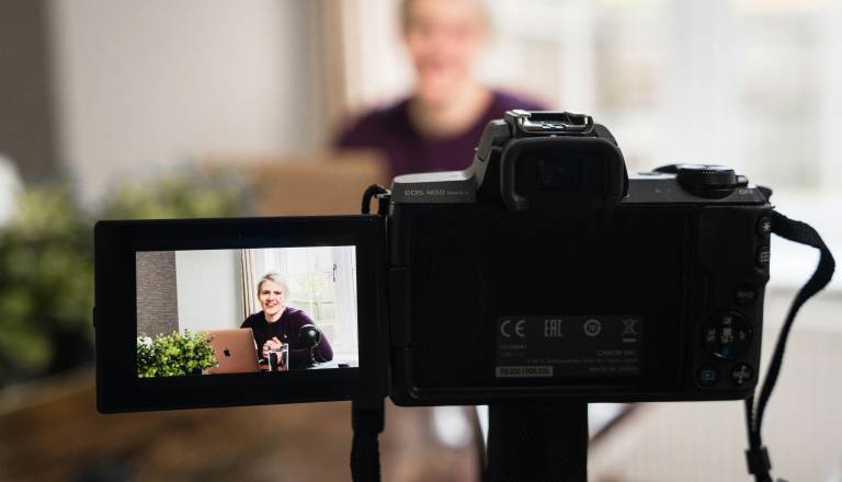 Kaj se danes dogaja z dvojčki in raki? Horoskop napoveduje napet dan