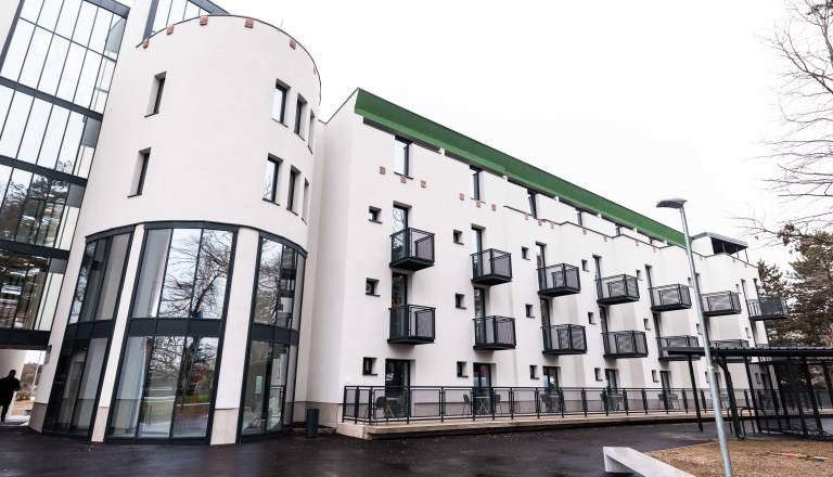 FOTO in VIDEO: Otvorili prenovljen Dom 15, kaj je novega?