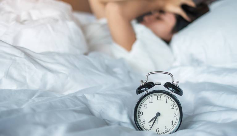 Poletni čas ostaja, prilagoditev pa za mnoge ni lahka