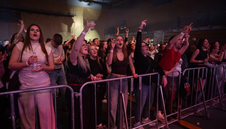 FOTO in VIDEO: Big Foot Mama napolnila dvorano, poglejte, koga vse smo ujeli v objektiv na Zobl žuru