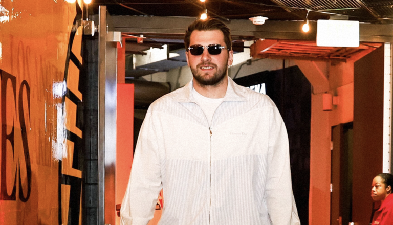 Dončić v težavah, ta poteza ga bo stala tekme in kupa denarja