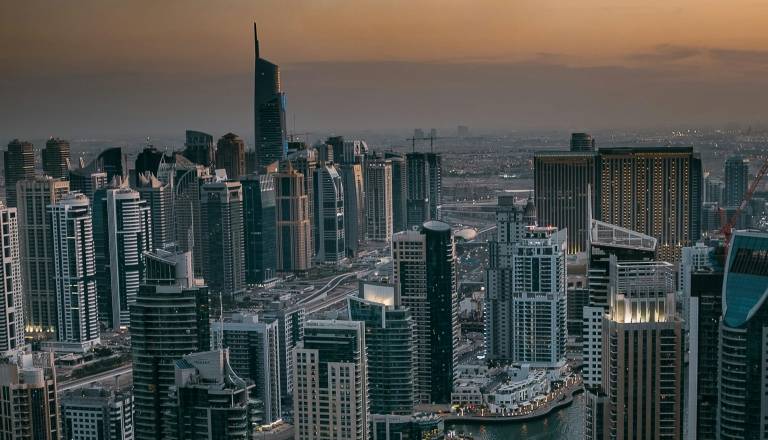 Iz kabineta predsednika vlade: Prvo letalo s Slovenci proti domovini že nocoj