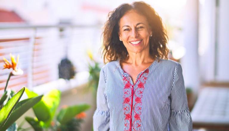 CBD kapljice in menopavza – naravna podpora za hormonske spremembe