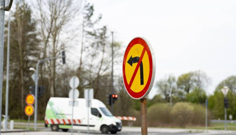 FOTO: Barjanska ne bo nikoli več enaka, nadvoz popolnoma zaprt