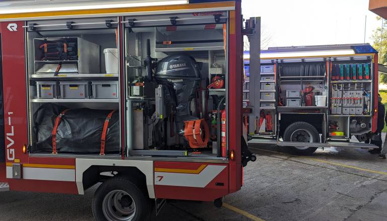 Na parkirišču gostilne na Ptuju izteklo gorivo, posredovali gasilci