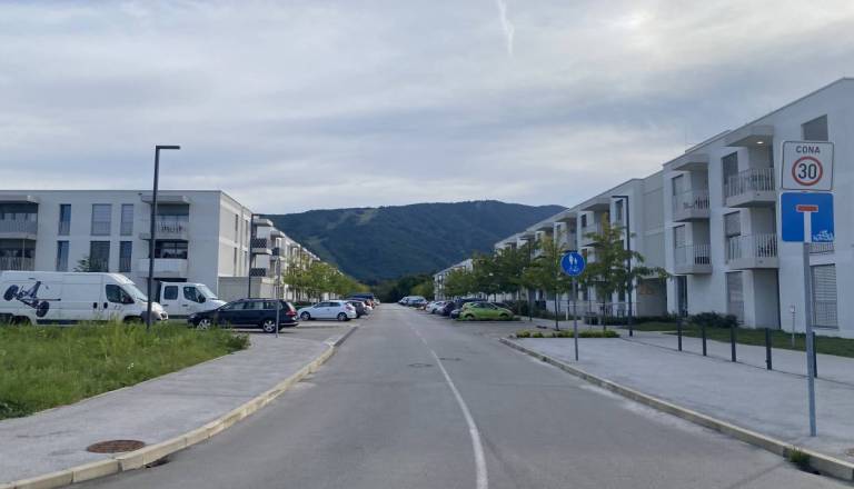 Razpis za oddajo oskrbovanih stanovanj odprt, v Mariboru na voljo le eno