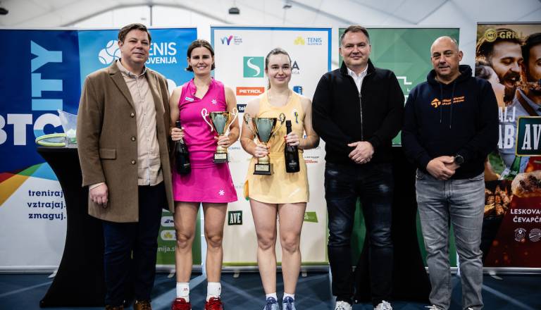 Snigur osvojila turnir v Murski Soboti in potrdila vrhunski teden tenisa