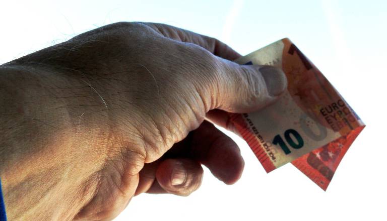 Po smrti delavca na Jesenicah zbrali skoraj 6000 evrov: Pojavili so se dvomi, pobudnica odgovarja