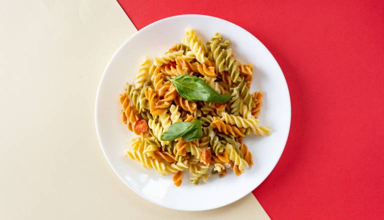 Odpoklicali več živil zaradi pesticidov in neskladnosti, jih imate doma? 