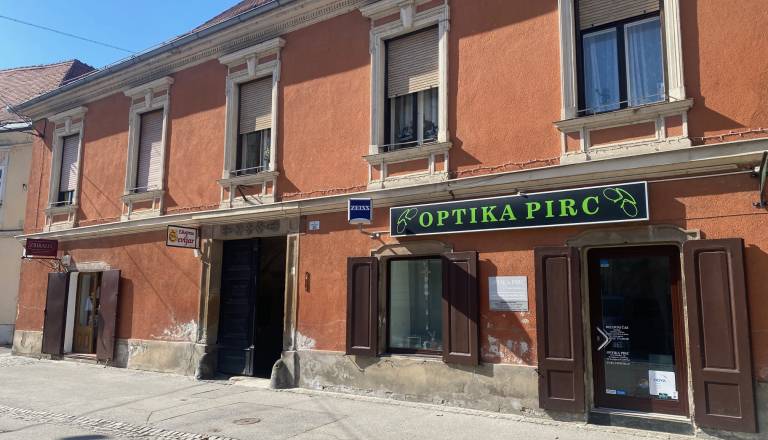 Mestna občina Ptuj oddaja dva poslovna prostora, najemnina že od 140 evrov na mesec