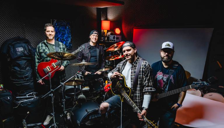 Mariborski rockerji Hamer se vračajo: Prvenec bodo predstavili na Štuku