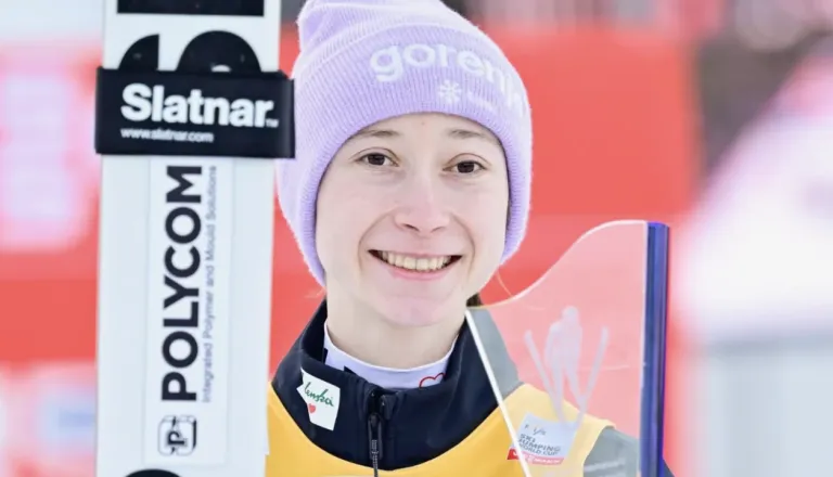 Nika Prevc do novega rekorda in že 16. zmage v sezoni