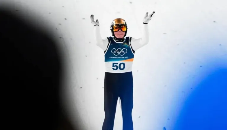 Domen Prevc v Lahtiju drugi, zmaga Tschofenigu