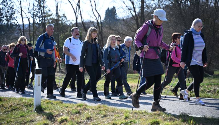 FOTO in VIDEO: Pohodniki ob dnevu žena prehodili Sladko pot na Goričkem