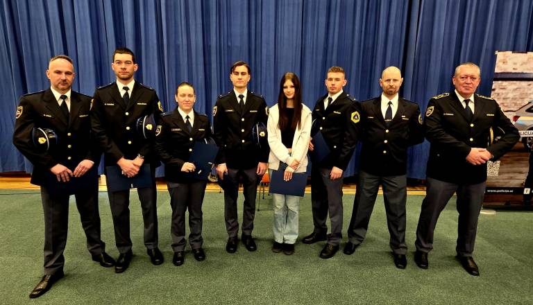 Gorenjski policisti, ki so za pogum in požrtvovalnost prejeli priznanje policije