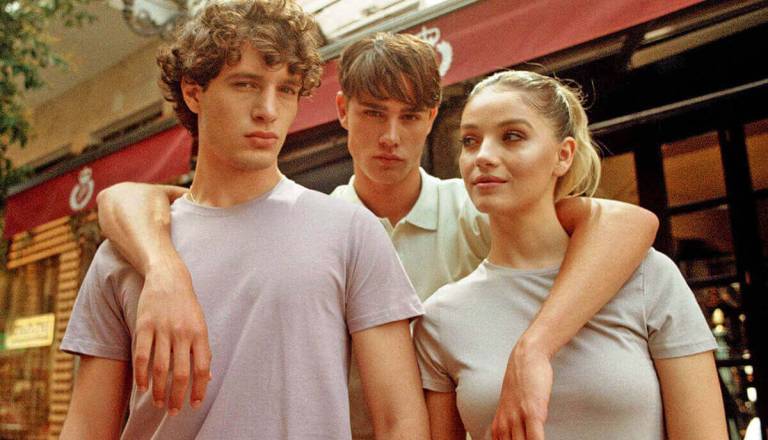 Promocijski tekstil krepi prepoznavnost blagovne znamke