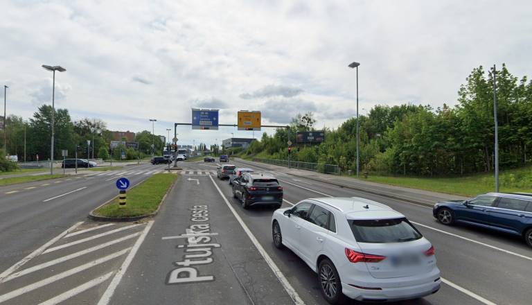 Vozniki, pazljivo! Na Ptujski cesti okvara semaforja
