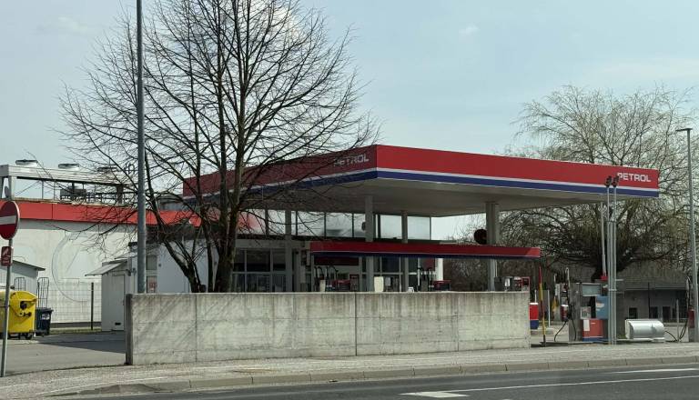 Situacija z gorivom po veliki noči ne bo rožnata, se nam obeta nov 'lockdown'?