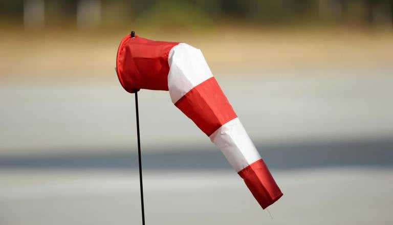 Pozor, spet močan veter, nato pa vreme zavije v povsem drugo smer