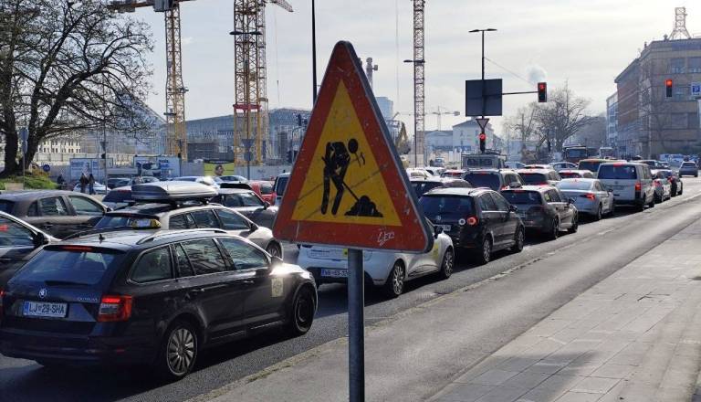 Ljubljana v prenovi: Kje nastajajo največji zastoji in kdaj bo promet sproščen