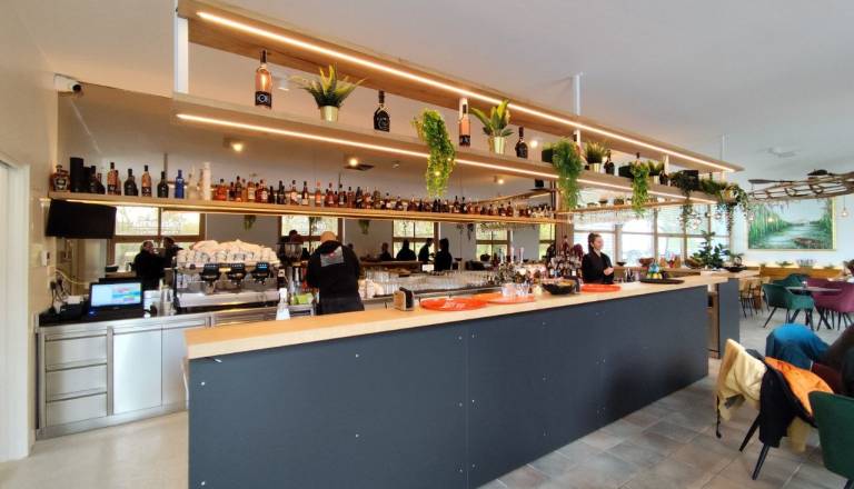 FOTO in VIDEO: Najemnik nove Čolnarne v Tivoliju: »Ni 1. april, res delamo«