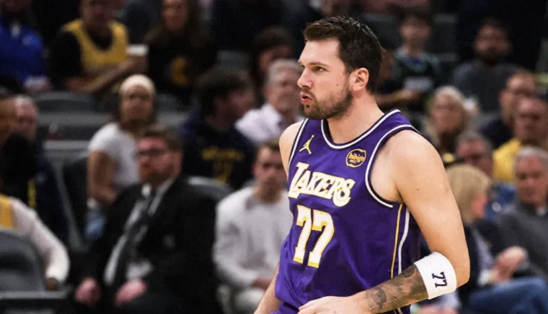 Luka Dončić pri 27 letih dosegel mejnik, ki ga je uspelo doseči le še dvema legendama