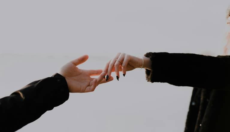 Če ste med temi izbranci, vas zvečer čaka razburljivo ljubezensko dogajanje