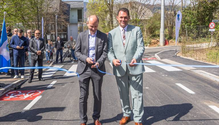 Na Bledu slavnostno odprli prenovljeni cesti: »Tudi Cankar bi bil ponosen na Cankarjevo cesto«