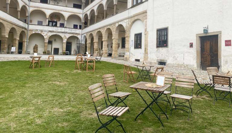 FOTO: Ptujčan, pridi na grad! Ponovno odprtje grajske kavarne napoveduje pestro sezono 