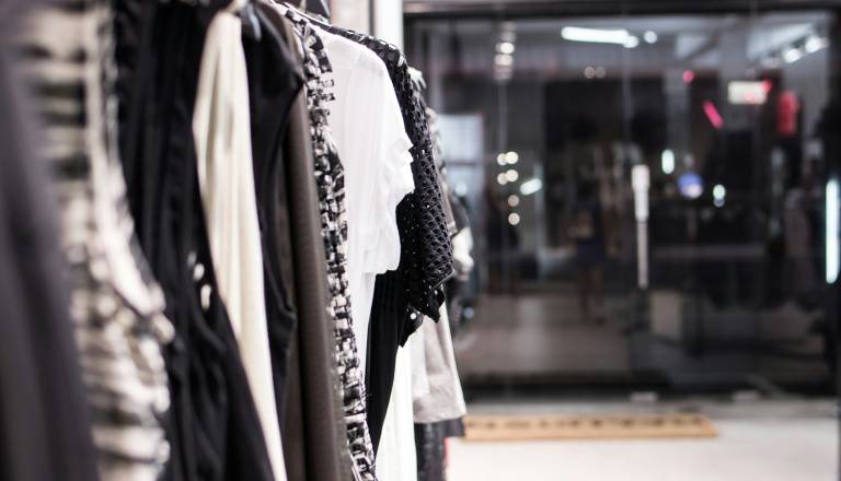 Od plakaterja do vodje izmene v trgovini: To so aktualna prosta delovna mesta na Dolenjskem