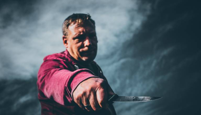 Tragično v Istri, 32-letnik z nožem napadel znanca