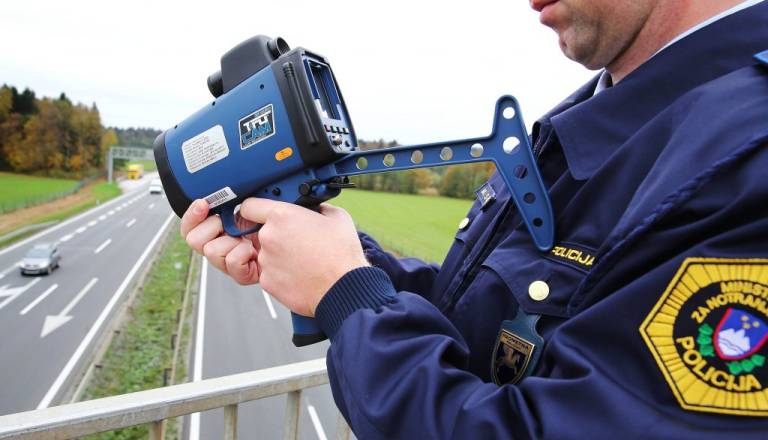 Pozor! Jutri množično merjenje hitrosti. Preverite lokacije na Gorenjskem