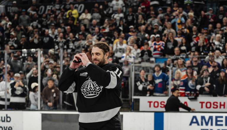 Anže Kopitar naj bi se vrnil v Slovenijo: Hrušica ostaja v srcu, dom pa nastaja na Bledu