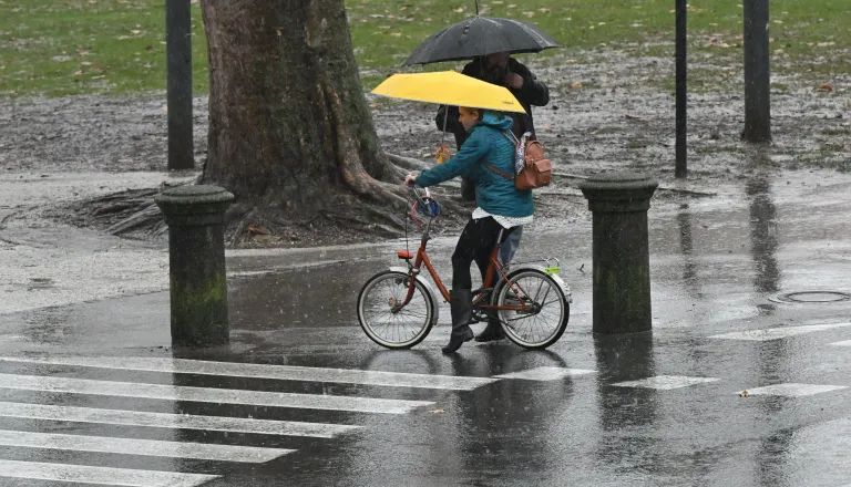 Padavine danes in jutri, nato sprememba vremena