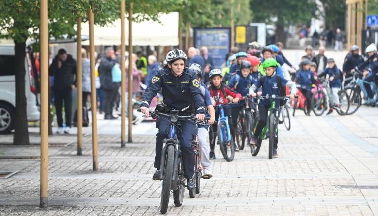 Vozite previdno! V Mariboru tekmovanje mladih kolesarjev, preverili bodo znanje in spretnosti v prometu