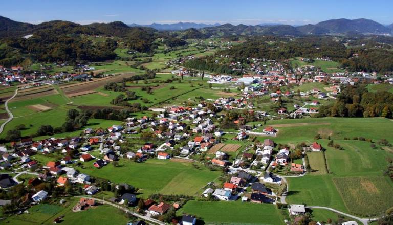 Napaka pri ocenjevanju? Poljčane ostale brez milijonskih sredstev za Hišo Erne Starovasnik