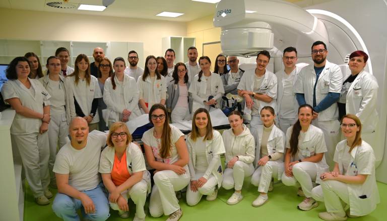 Novi obsevalnik v UKC Maribor že v uporabi, prvi pacienti na zdravljenju