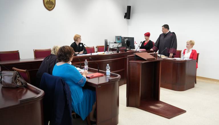 V več kot petih urah trajanja obravnave med drugim pričali Ratkai, Virag in Anželj: »Pismo me je presenetilo«