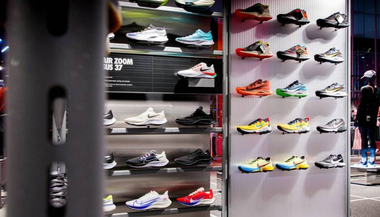 Zaposleni v Hervisu pravijo, da lastniki lažejo: O zapiranju naj bi že bili obveščeni