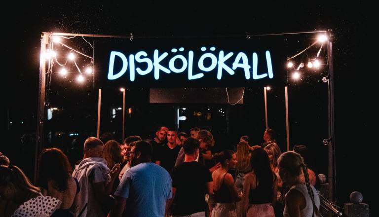 Iz žurov v skupnost: Diskölöka odpira svoj prostor