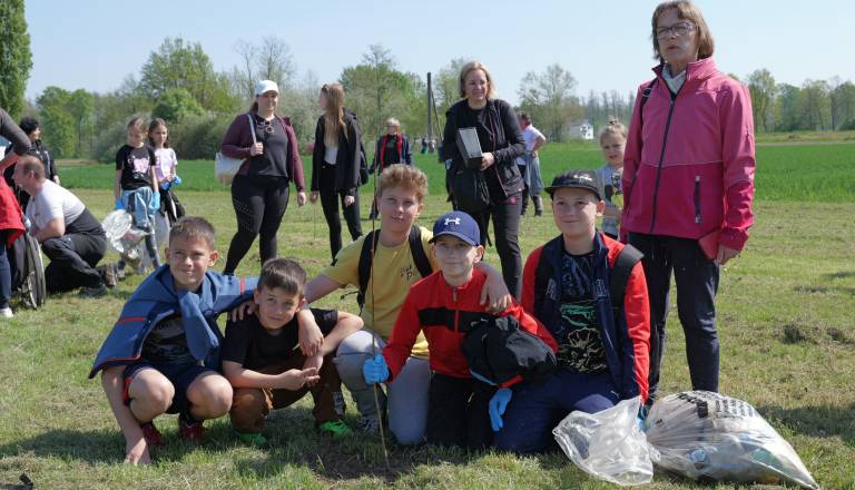 FOTO in VIDEO: V Veliki Polani uspešno izpeljali čistilno akcijo