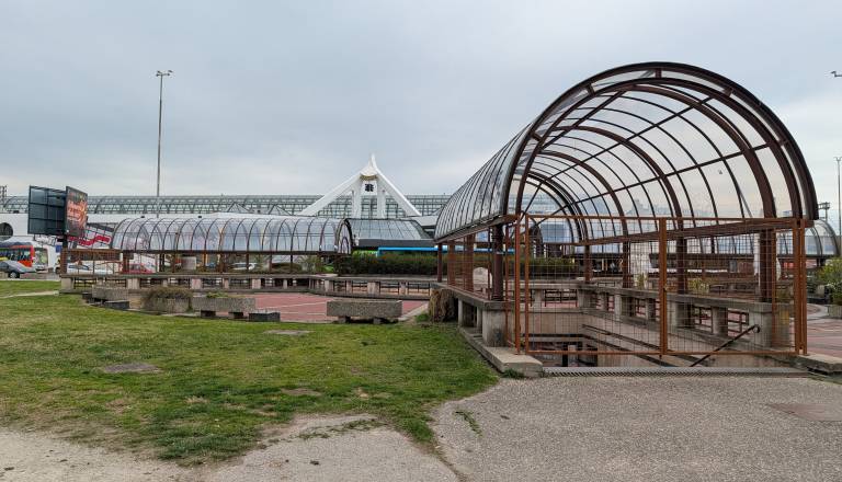 FOTO: Se sramoti mesta Maribor vendarle obetajo boljši časi?