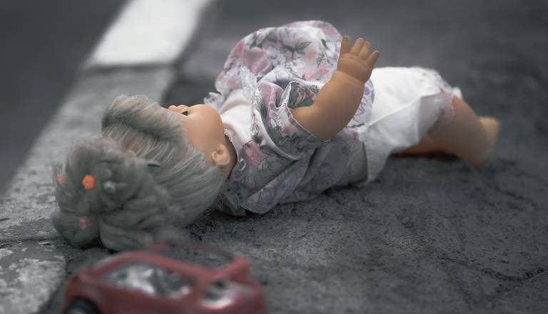 Grozljivo: Moški ubil osem otrok, med njimi sedem svojih