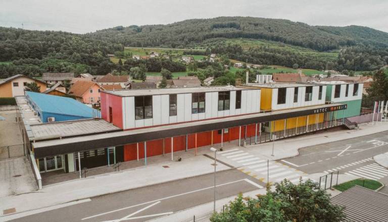 Starši, dolenjska občina znova povišuje cene vrtca. Razlog je povišanje stroškov
