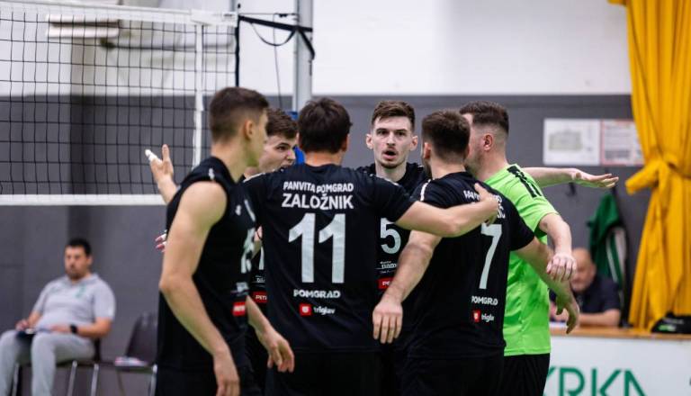 Odbojkarji Panvite Pomgrad do brona v prvenstvu