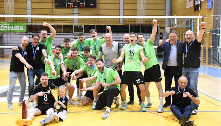 Odbojkarji Panvite Pomgrad do brona v prvenstvu