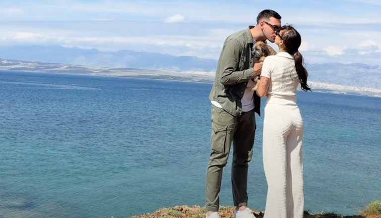 Vsi govorijo o njiju: Kaja in Karlo z novim videom navdušila sledilce
