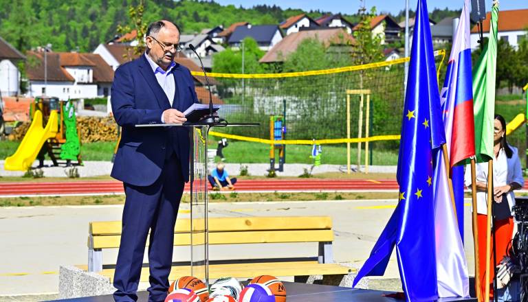 FOTO: Otvoritev Športnega parka Mirna Peč, župan ponosno: »Na to smo lahko resnično ponosni«